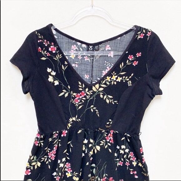 Urban Outfitters Urban Renewal Black Floral Dress - Picture 2 of 5